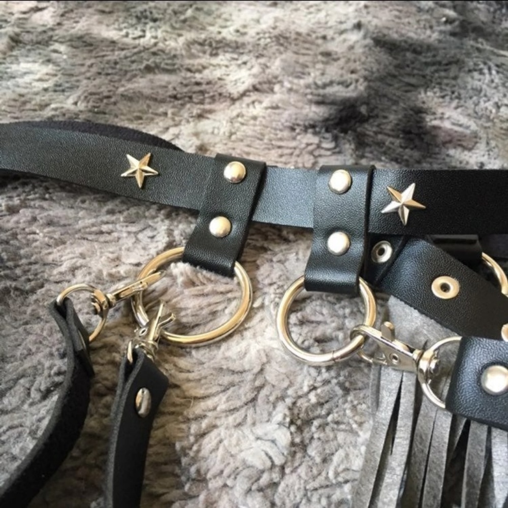 BESTSELLER🌟On The Fringe Vegan Leather Belt - Picture 6 of 8